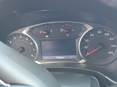 Used 2019 Chevrolet Equinox Premier FWD image 26