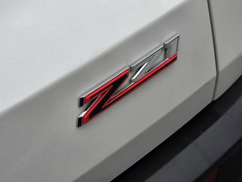 Certified 2024 Chevrolet Traverse Z71 AWD/4WD image 11