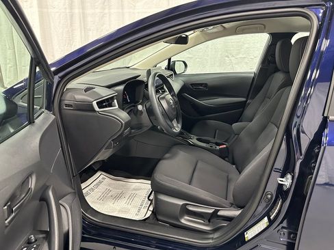 Used 2026 Toyota Corolla LE FWD image 10