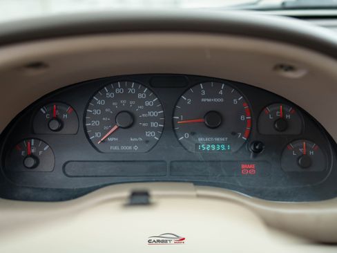 Used 1999 Ford Mustang Convertible RWD image 22