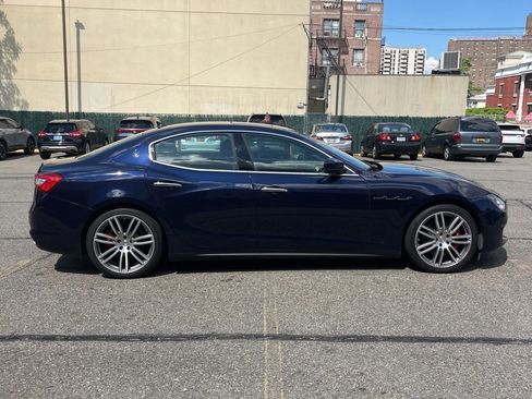 Used 2018 Maserati Ghibli S Q4 AWD/4WD image 4