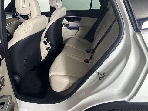 Certified 2026 Mercedes-Benz GLC 300 image 23