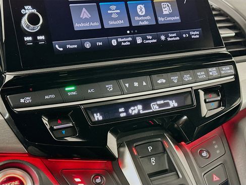 Used 2025 Honda Odyssey Sport-L image 22