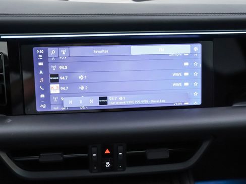 New 2026 Porsche Macan Electric image 20