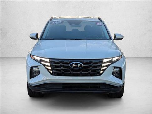 Used 2022 Hyundai Tucson SEL w/ Convenience Package FWD image 2