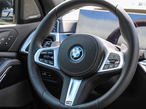 New 2026 BMW X5 xDrive50e w/ Executive Package image 15