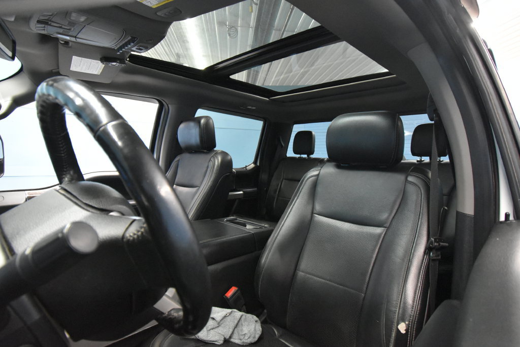 Used 2019 Ford F250 Lariat w/ Lariat Ultimate Package AWD/4WD image 28