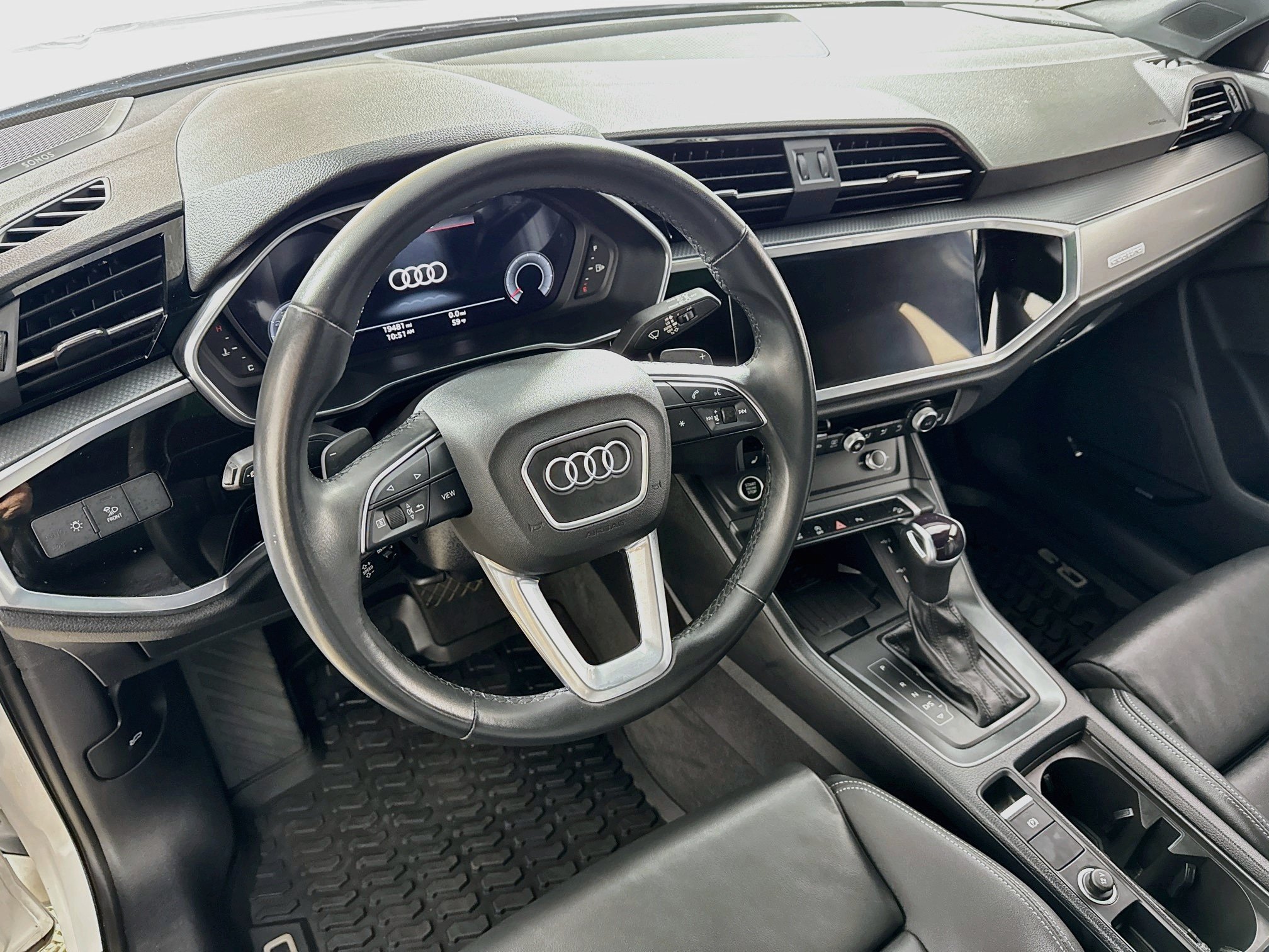 Used 2024 Audi Q3 2.0T Premium Plus w/ Premium Plus Package AWD/4WD image 11