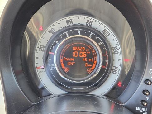 Used 2015 FIAT 500 Pop FWD image 23