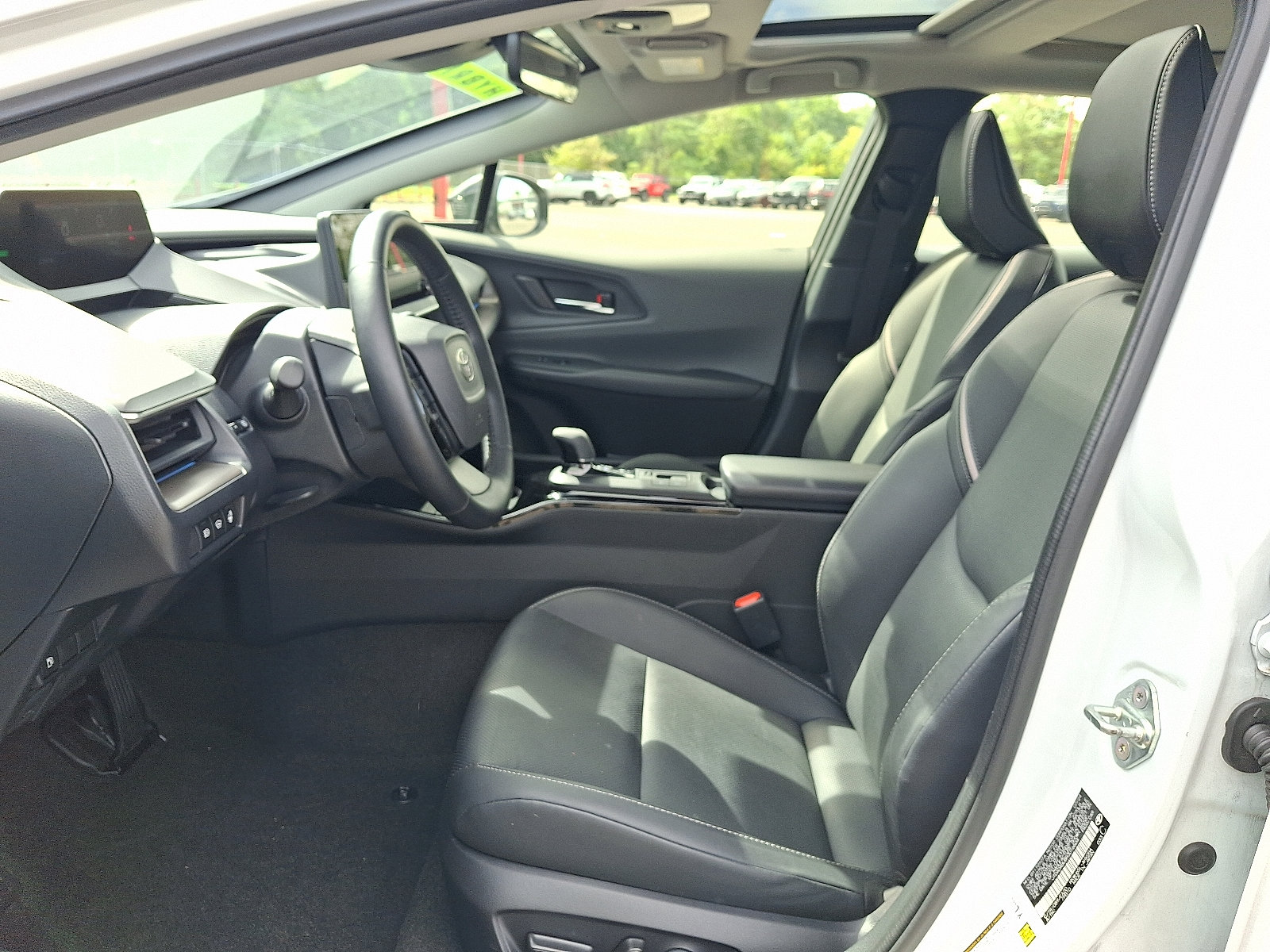Certified 2024 Toyota Prius XLE AWD/4WD image 14