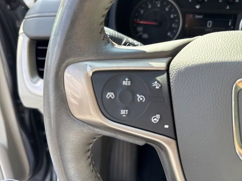 Used 2018 GMC Terrain Denali w/ Advanced Safety Package image 14