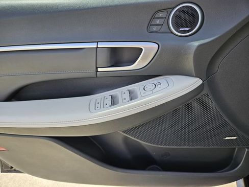 Used 2023 Hyundai Sonata Limited FWD image 12