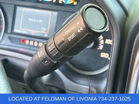 Used 2017 Ford F150 XLT w/ Equipment Group 302A Luxury AWD/4WD image 16