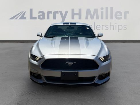 Used 2016 Ford Mustang Coupe w/ Equipment Group 051A RWD image 8