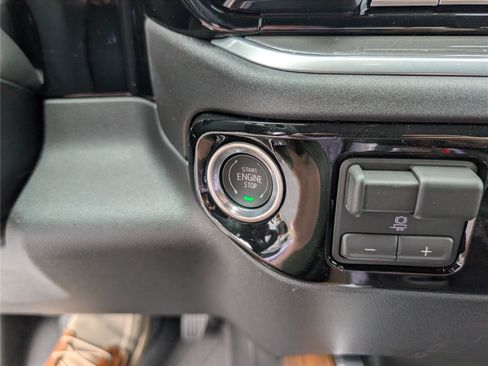 New 2026 Chevrolet Silverado 1500 High Country AWD/4WD image 22
