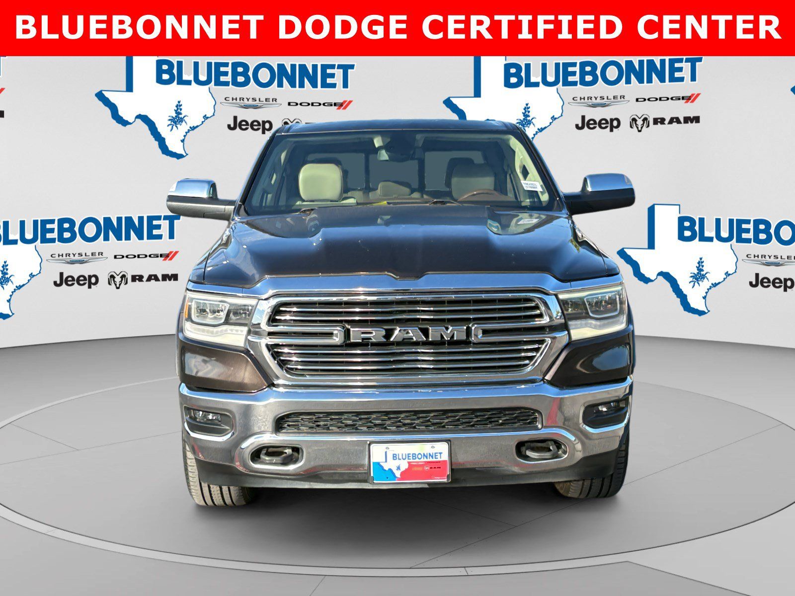 Used 2019 RAM 1500 Laramie w/ Off Road Group AWD/4WD image 2