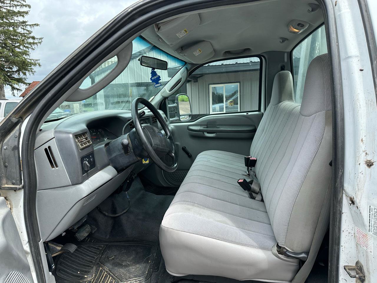 Used 2003 Ford F450 XL RWD image 11