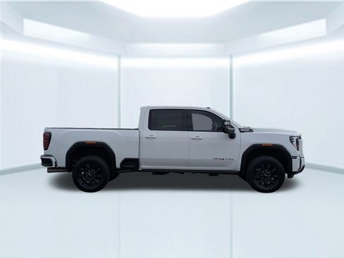 Used 2024 GMC Sierra 2500 AT4 w/ AT4 Premium Plus Package image 7