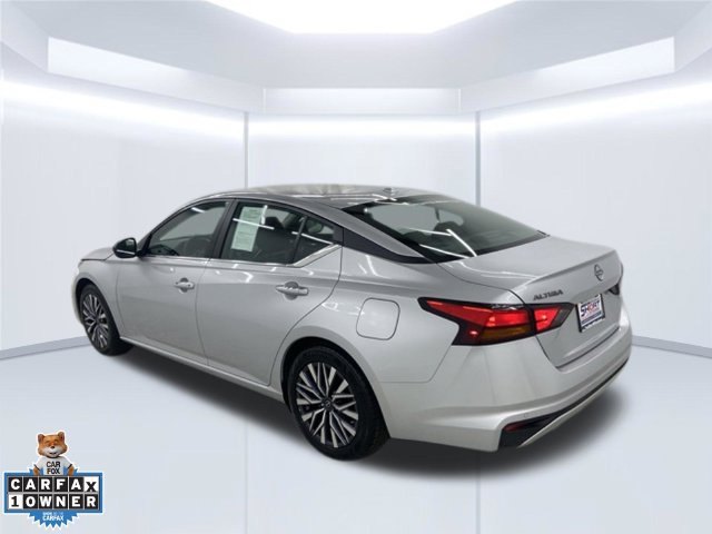 Used 2025 Nissan Altima 2.5 SV FWD image 3