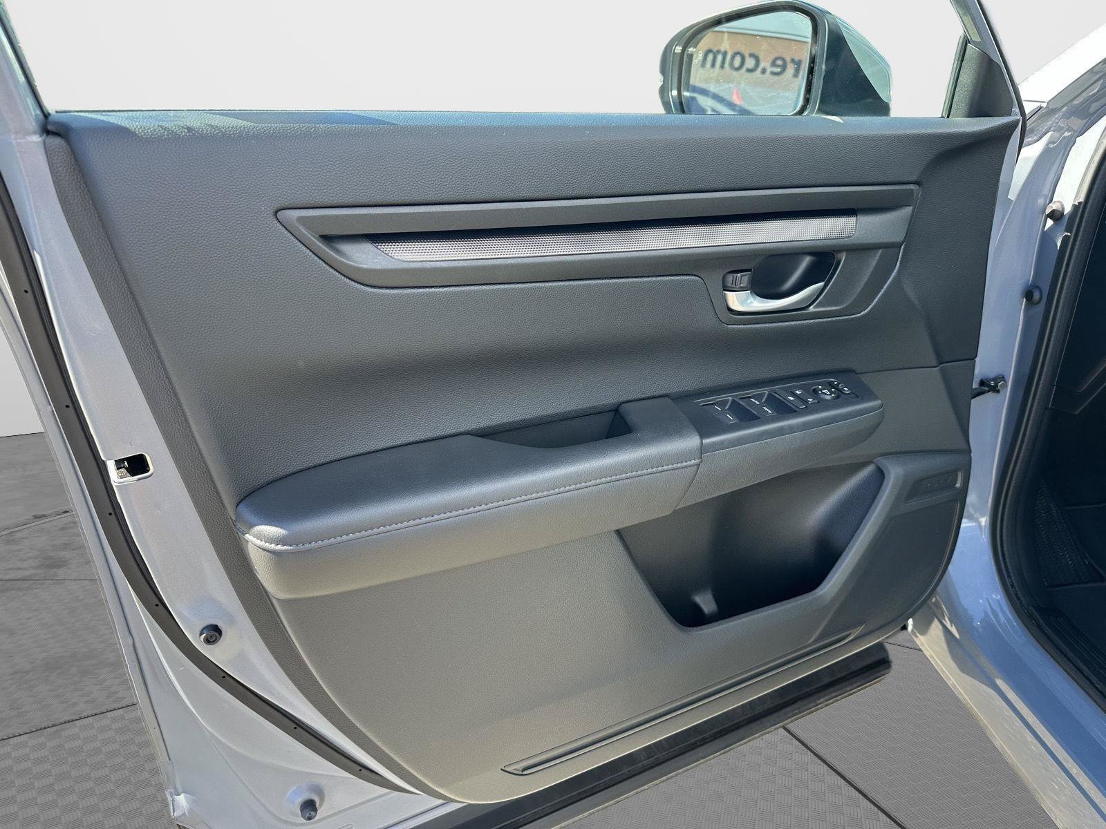 Certified 2024 Honda CR-V EX image 11