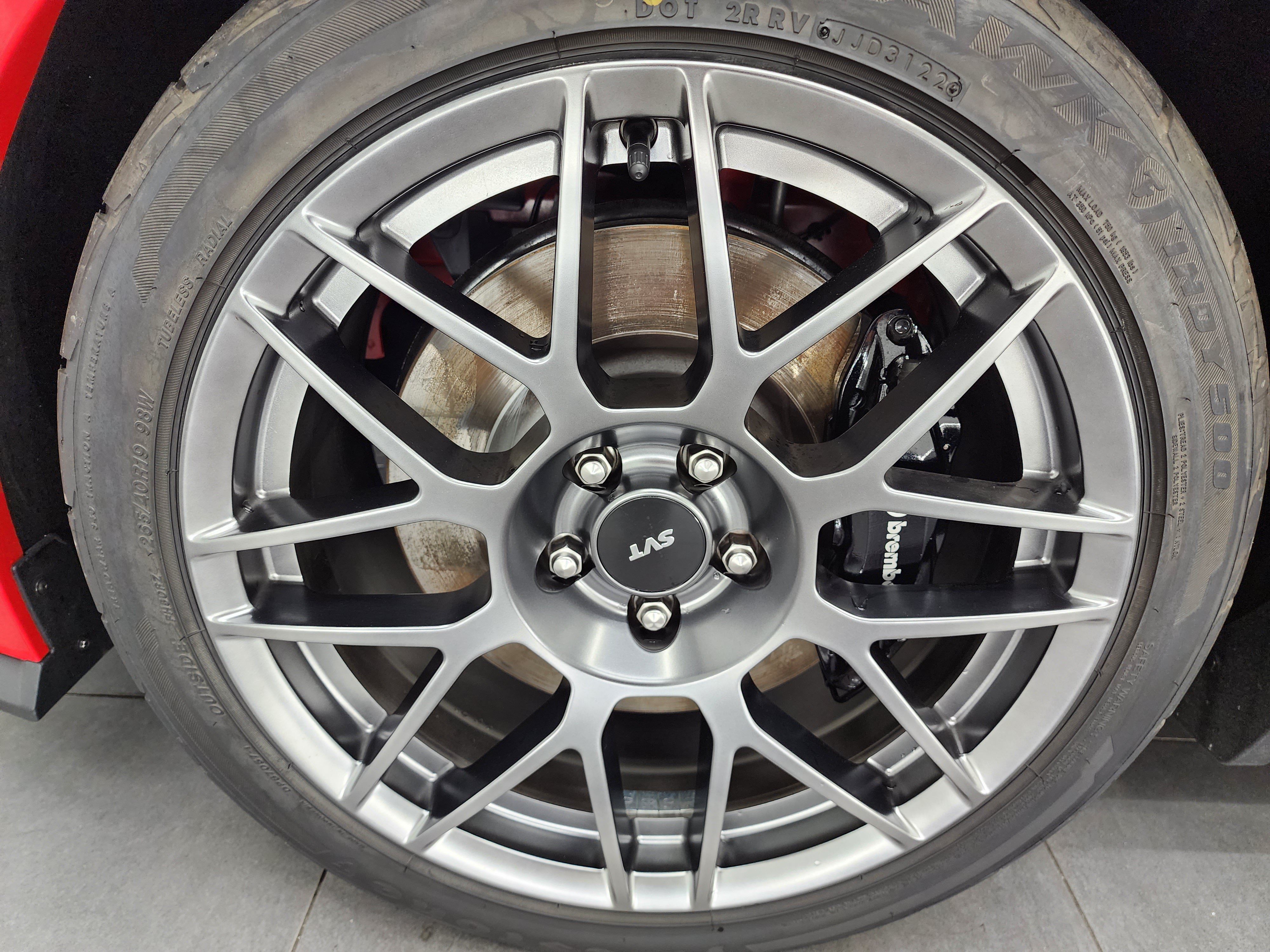 Used 2011 Ford Mustang Shelby GT500 w/ SVT Performance Pkg RWD image 58