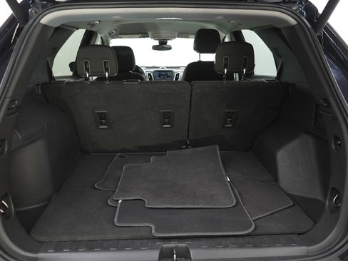 Used 2020 Chevrolet Equinox LT image 9