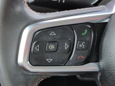 Used 2023 Jeep Wrangler Unlimited Sahara AWD/4WD image 24