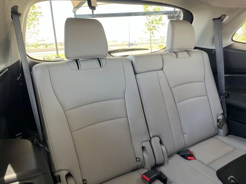 Used 2019 Honda Pilot EX-L image 28