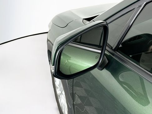 Used 2024 Toyota Corolla Cross LE w/ Moonroof Package image 16