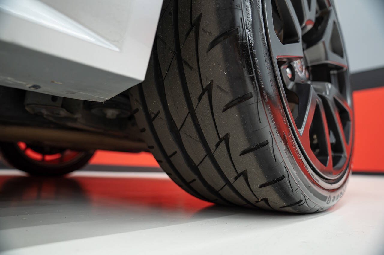Used 2010 Cadillac CTS V RWD image 32