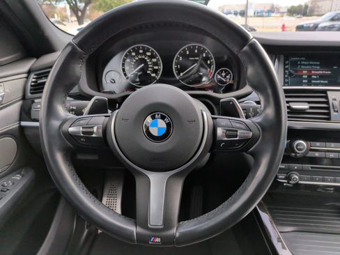 Used 2017 BMW X4 M40i image 18