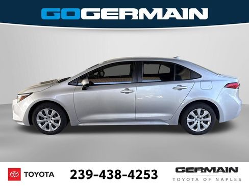 Used 2023 Toyota Corolla LE FWD image 2