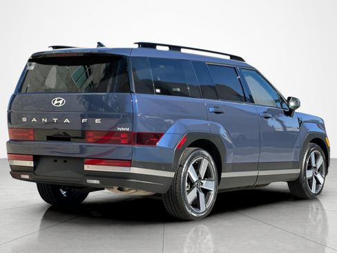 Used 2025 Hyundai Santa Fe Limited FWD image 5