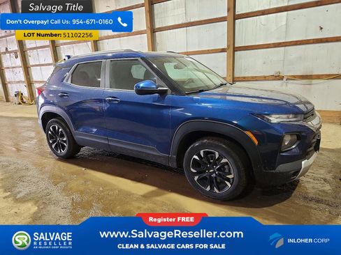 Used 2021 Chevrolet TrailBlazer LT w/ Convenience Package AWD/4WD image 5