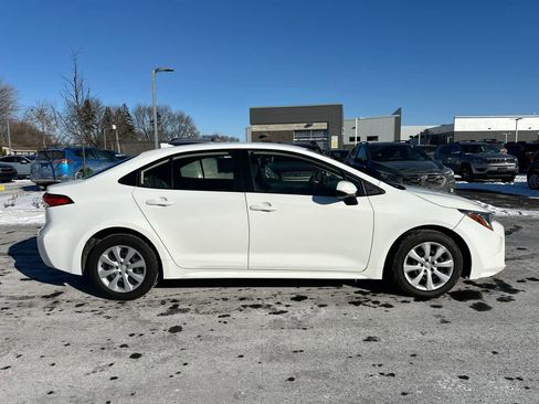 Used 2023 Toyota Corolla LE image 14
