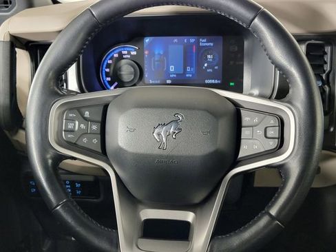 Used 2022 Ford Bronco Wildtrak AWD/4WD image 26