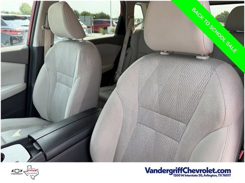 Used 2025 Nissan Rogue SV FWD image 22