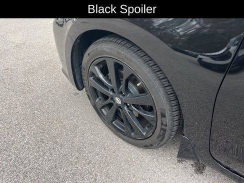 Used 2017 Nissan Altima 2.5 SR w/ Midnight Edition Package image 11