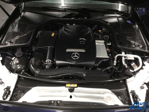 Used 2018 Mercedes-Benz C 300 4MATIC Sedan image 41