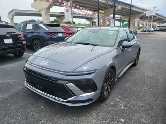 Used 2025 Hyundai Sonata SEL FWD video 1