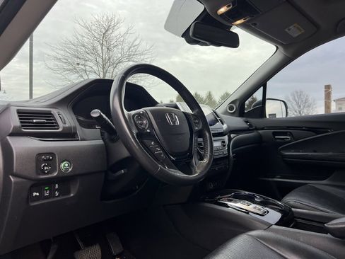 Used 2017 Honda Pilot Elite image 53