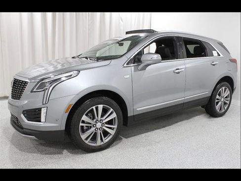New 2026 Cadillac XT5 Premium Luxury w/ Driver Assist Package image 3