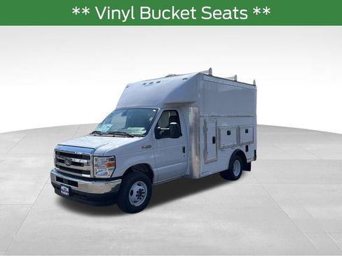 New 2026 Ford E-350 and Econoline 350 Super Duty w/ Power Equipment Group RWD image 7