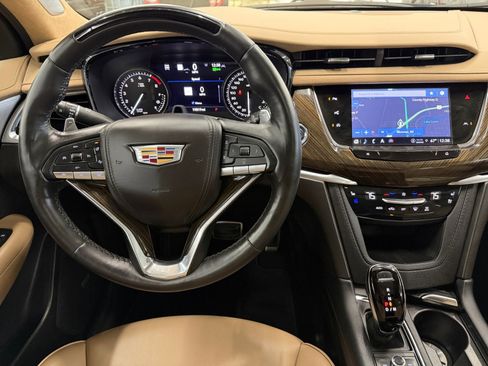 Used 2024 Cadillac XT6 Sport w/ LPO, ONYX Package AWD/4WD image 14