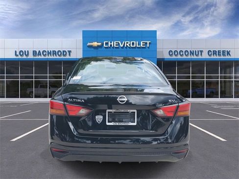 Used 2024 Nissan Altima 2.5 SV image 29
