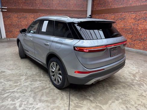 Used 2022 Lincoln Corsair Standard w/ Premium Package image 2