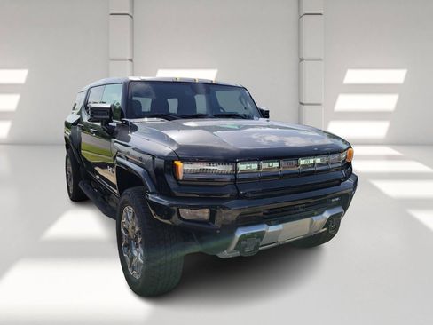 New 2025 GMC Hummer EV 3X image 3