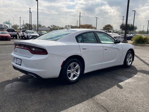 Used 2023 Dodge Charger SXT image 5