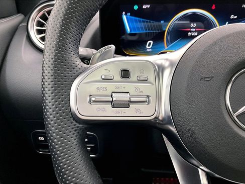 Certified 2022 Mercedes-Benz GLA 45 AMG White image 21