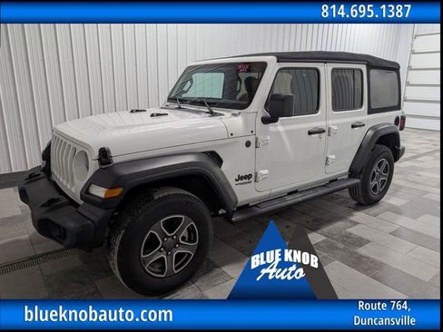 Used 2022 Jeep Wrangler Unlimited Sport image 1